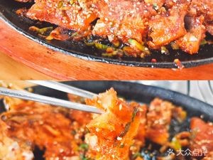 Lijun Ge Korean Restaurant (Sofa Victoria Bay Store)