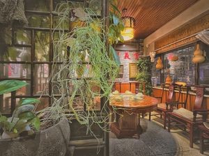 Juyi Tang Restaurant (Kuanhouli Branch)