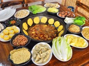 Li's Barbecue Pot Stew (No. 5 Courtyard Store)