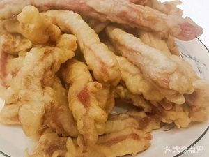 Freshly Cooked Fried Meat Shop