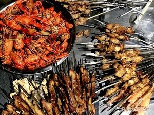 Damings Lake Weiwei Barbecue (Yijia Alley Branch)