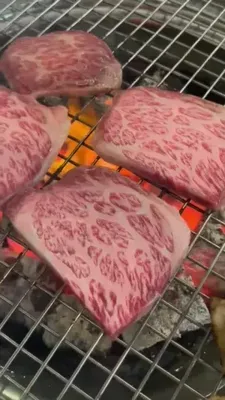 Yan Zhi Hun Korean BBQ Seafood Bar · Black Gold Branch (Daming Lake Branch)