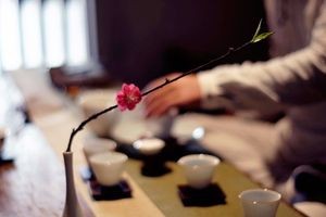 Oriental Building Rotating Restaurant · Glass Art Museum (Oriental Building Store)