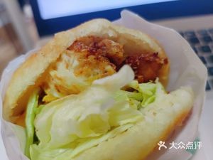 Tianmen Mrs. Burnt Pancake + Pork Tenderloin (Charm Court Store)