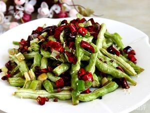 Lipin Xuan Stir-fry and Hot Pot