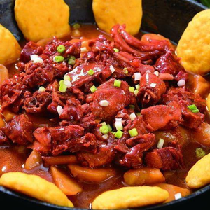 Muxianfeng Traditional Hot Pot and Barbecue Yard