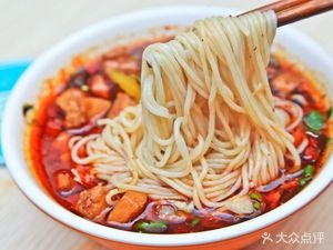 Xiao Dingdang Rice Noodles and Fried Skewers (West Railway Station Branch)