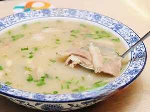 Heze Cha's Lamb Soup