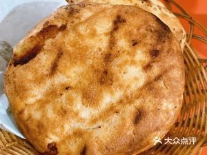 Xinzhai Steamed Bread with Fried Dough Sticks