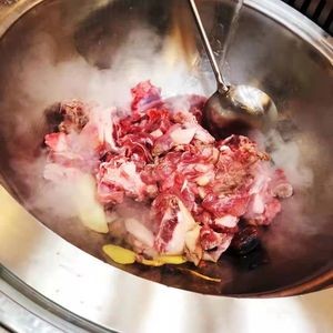 365 Sheep House Iron Pot Stewed Lamb