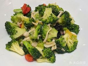 Baoshengji (Moma Mall Store)