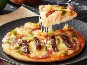 Red Peach Coffee (Innovation Valley Branch)