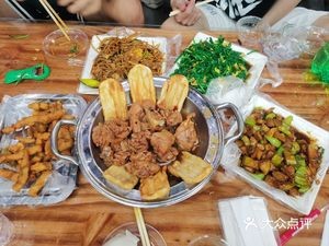 Xiao Chu Family-style Cuisine (Niudun Road Branch)