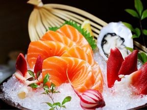 Qianhe Japanese Cuisine (Shengjing Zixin Street Branch)