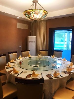 Qidong Seafood (No. 1 Zhaixianwan Road Store)