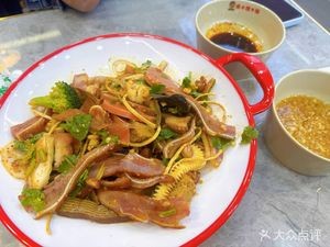 Northeast Dumpling House (Jinrong Avenue Branch)