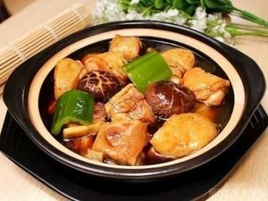 Wei Zhi Wang Huangfen Chicken Rice (Lide International Branch)