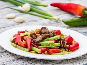 土扣碗红烧菜馆(中航城店)