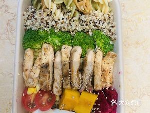 Queen Light Meal Salad (Zhonghangcheng Branch)