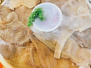 La Zi Qian Hong Chengdu Old Hot Pot (Linhu Town Store)