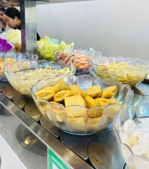 Jiuxi Lu Rotating Small Hot Pot (Wangshan Scenic Area Branch)