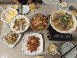 Enshi Yi Pin Tujia Cuisine (Suzhou Store)