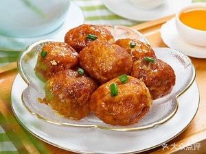 Zhou's Braised Pork (East China Branch)