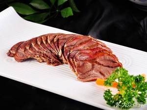 Village Earth Oven (Earthen Pot Chicken · Lousong Branch)