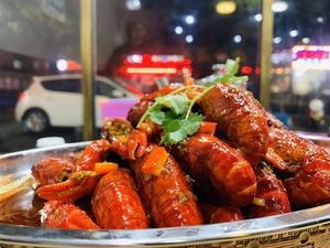 You Yicun Crawfish Restaurant (Wencui Road Branch)