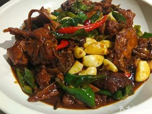 Yimi Chu - Freshly Stir-Fried Chicken (Baoyu Branch)