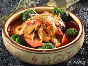 Chongqing Spicy Hot Pot (Zhouxing Branch)