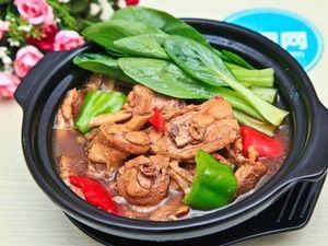 Hai Wei Ge Crossing Bridge Rice Noodles with Braised Chicken Rice (Mocheng Branch)