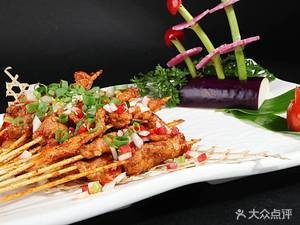 Hongshunji Wooden Bucket Fish & Wanzhou BBQ Fish (Lao Jie Tianshan Road Branch)