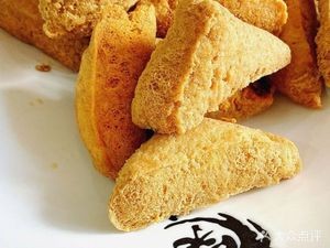 Yinghu Yuan Home-style Cuisine