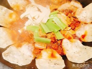 Old Pot Stove Earth Oven Chicken (Meigui Garden Store)