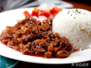 Zhenjiang Mantou Noodles with Braised Chicken Rice (Mei Gui Yuan Branch)