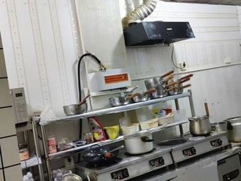 Henan Steamed Noodles with Braised Sauce