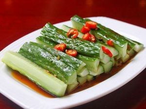 Three People Huangfen Chicken (Hengyuan Plaza Branch)