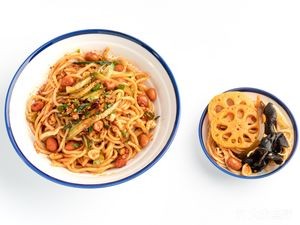 Ding's Noodle Shop (Dongfang Road Store)