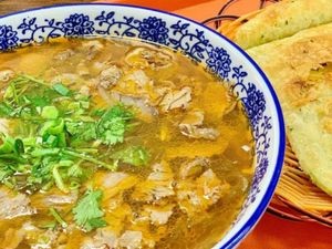 Authentic Cha Hua Beef Soup (Xueshi Street Branch)