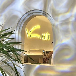 V Cafe