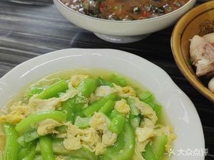 Feng Yi Restaurant (Mudan Road Store)