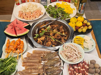 雀食香酱大骨自助火锅(木渎店)