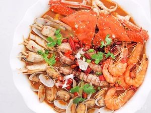 So Delicious Jianghai Seafood Sichuan Hunan Home Cooking Fusion Creative American Retro...