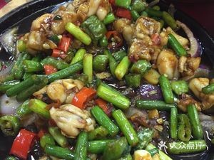 Sour Cabbage Fish Restaurant (Zha Bei North Road Store)