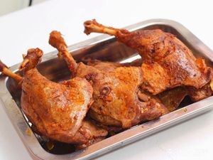 Salted Meat Vegetable Rice with Bone Soup (Huaihai Street Branch)