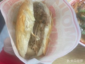 Momo Family · Super Tongguan Meat Bun (Shishan Store)