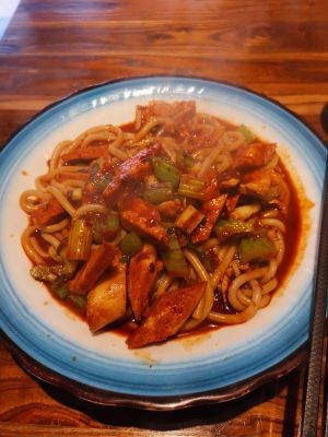 A Yisha Xinjiang Fried Rice Noodles