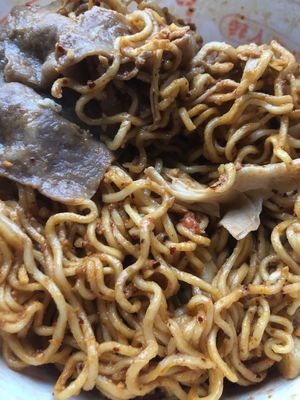 Big Mouth Sister Sticky Mess (Shishan Store)