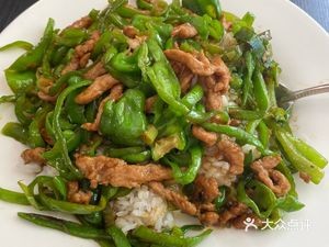 Ming Chun Sichuan Cuisine (Binjiang Lijing Store)